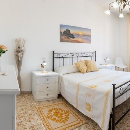 Pintadera B&B Cagliari Bagian luar foto