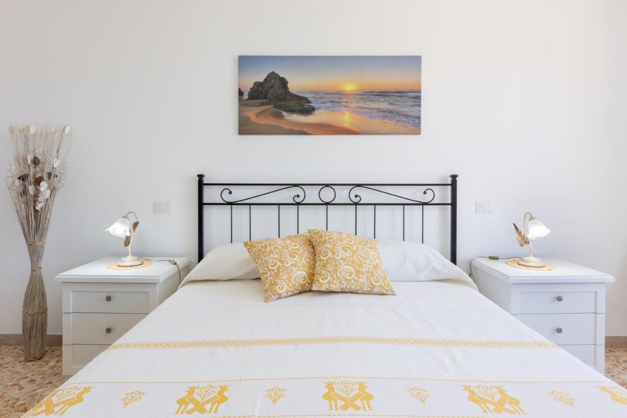 Pintadera B&B Cagliari Bagian luar foto