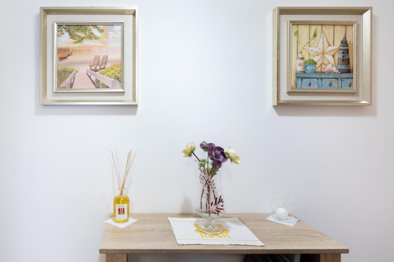 Pintadera B&B Cagliari Bagian luar foto