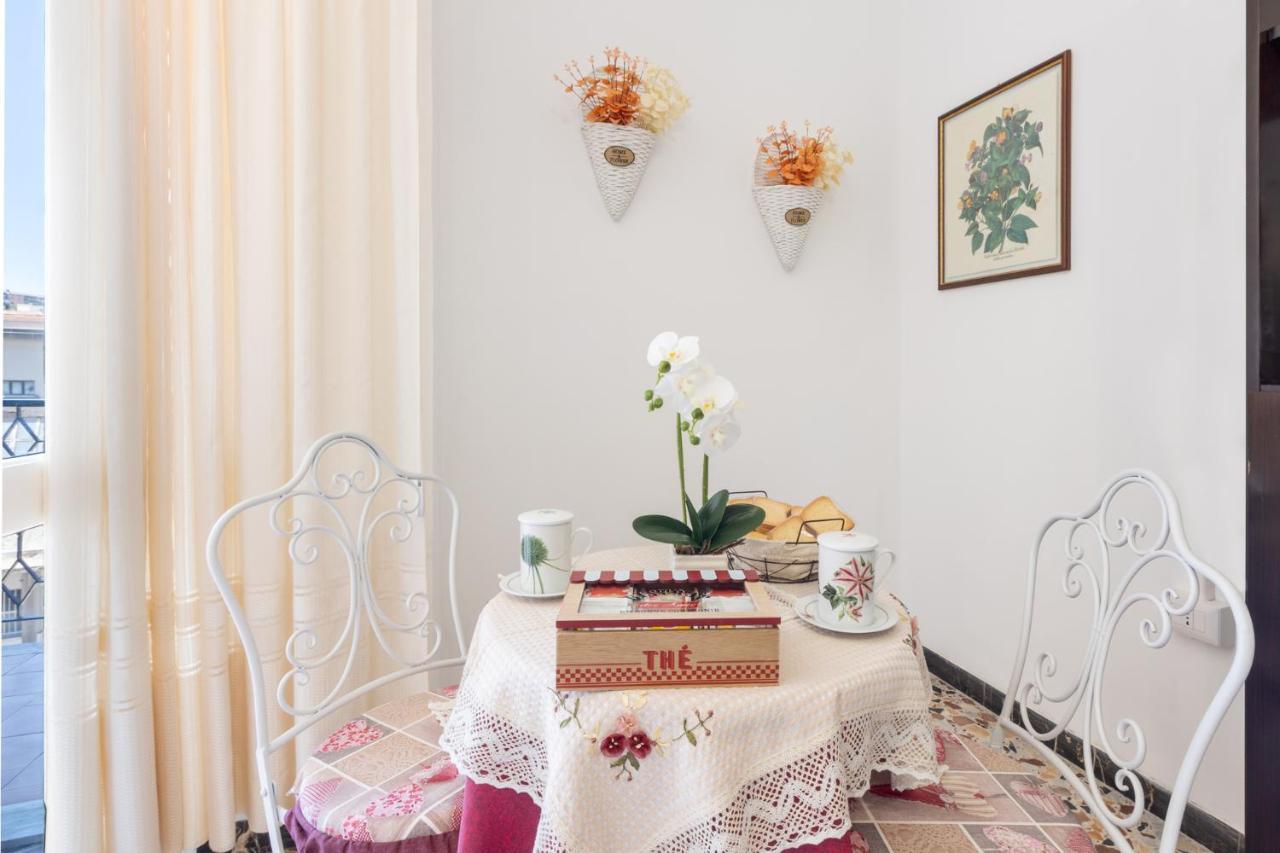 Pintadera B&B Cagliari Bagian luar foto