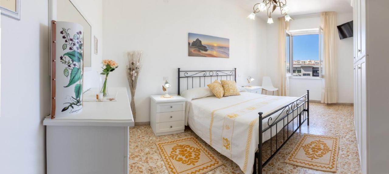 Pintadera B&B Cagliari Bagian luar foto